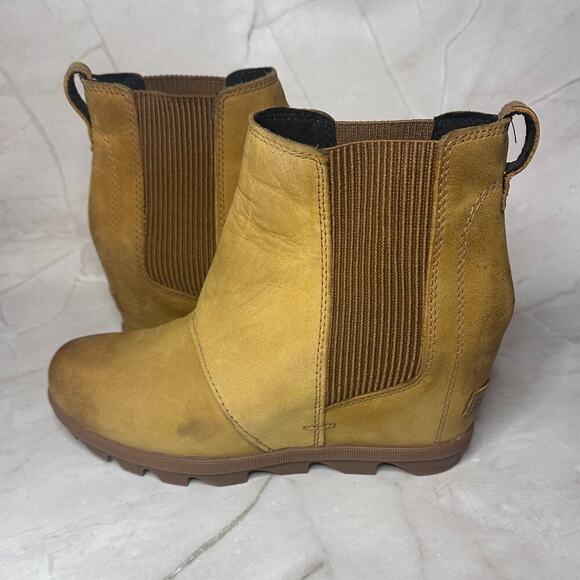Women’s SOREL Joan of Arctic Chelsea Wedge Boots Size 8 Waterproof Leather Tan - Picture 4 of 5